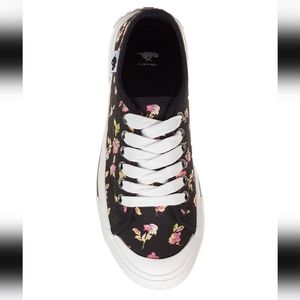 Rocket Dog Black & Pink Floral Jumpin Aurora Sneaker Women 10